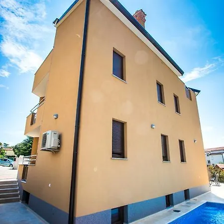 Sara Apartament *