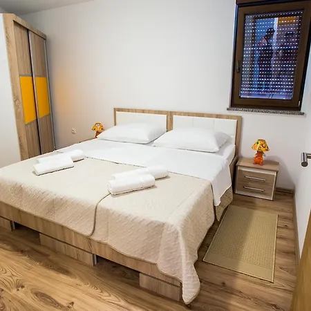 Sara Apartament *