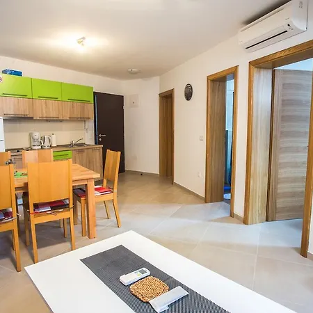 Apartament Sara