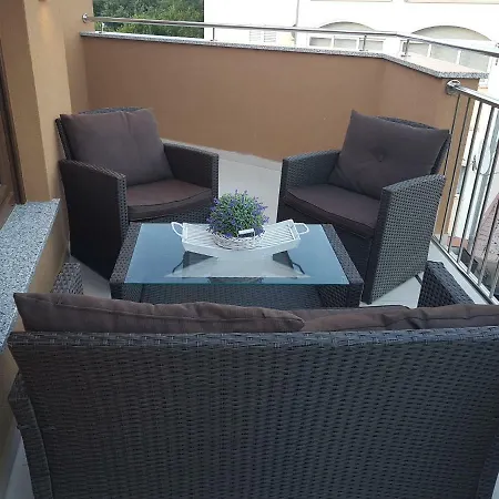 Apartament Sara